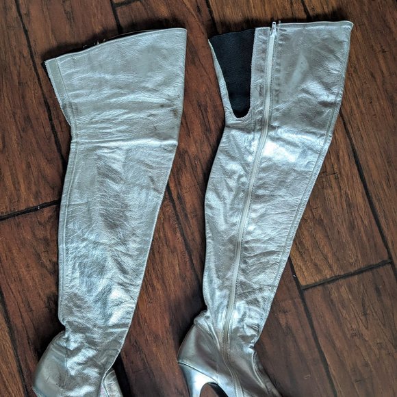 Vintage 80s Silver Leather NYLA Thigh-High space boots Size 7 - Picture 3 of 11